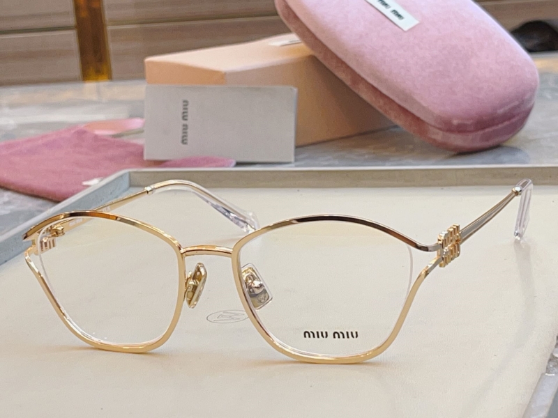 MIU MIU